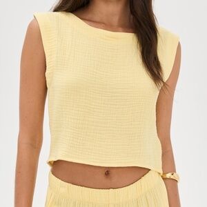 Le‎ Bop • Odette Crop Top in Banana